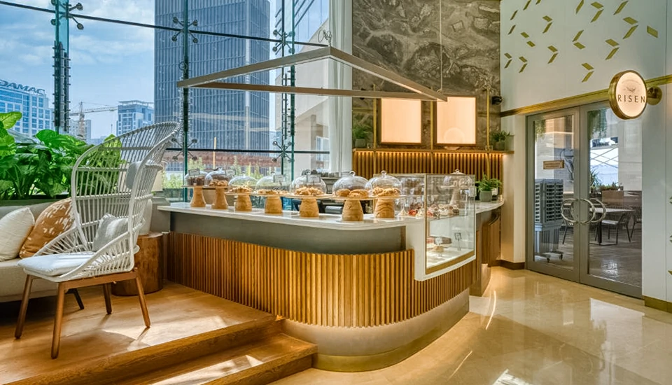 هتل فرست کالکشن بیزنس بی دبی